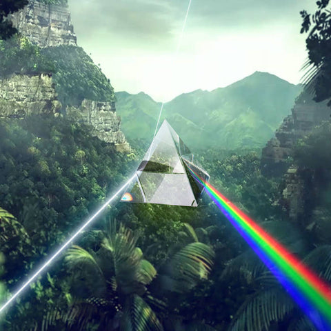 DREYT NIEN : THE PRISMATIC PYRAMID [Hairs aBlazin’]